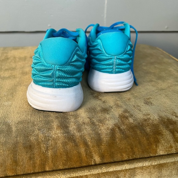 Womens Nike LunarStelos size 9 - Picture 3 of 7